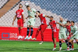 دیدار انتقامی بی‌‏تماشاگر/بررسی هفته نهم لیگ‌برتر ایران که با تقابل حساس ترا‏کتور و پرسپولیس آغاز می‏شود