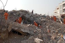 شمار قربانیان زلزله در میانمار به ۳۶۰۰ نفر رسید