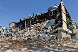 گزارش فرانس ۲۴ از جنگ ۱۲ روزه/انهدام مراکز راهبردی و سکوت اسرائیل