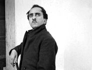 برای خودش شأن راهبری و هدایت قـائل بود/گفت‏‌وگو با محمد کمالی‏‌زاده درباره دلالت‌های سیاسی 
در شعر نیما یوشیج  و نگاه نقادانه‏‌اش به مردم و روشنفکران