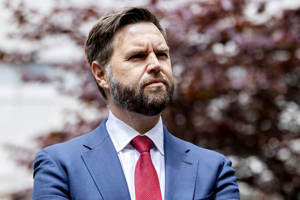 ونس: ایران حق غنی‌سازی اورانیوم ندارد