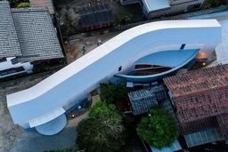 خانه‌ای در ژاپن که برنده «جایزه طراحی خوب» شد+ عکس