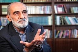 واکنش حسین شریعتمداری به بیانیه میرحسین موسوی و 180 اقتصاددان: پادوی دشمن هستید 