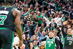 فولاد هند در تور بوستن/بررسی سرازیر شدن شرکت‌‏های مهم صنعتی به بسکتبال آمریکا