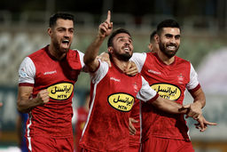 ستاره تکنیکی پرسپولیس به فولاد پیوست 