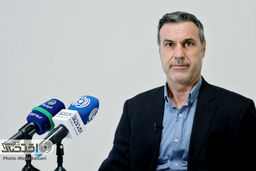 محمدتقی فیاضی کارشناس اقتصادی: اصلاحات قیمتی ارز به تنهایی نتیجه نمی‌دهد