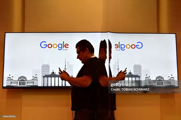 عصر ِکلیکِ صفر/هوش مصنوعی در حال بازنویسی قواعد جست‏‏‌وجوی اینترنتی است که به بهایی گزاف تجربه کاربری را بهتر می‌‏کند