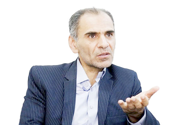 کامران ندری اقتصاددان:منتقدان پاسخ دهند چرا کار به مکانیسم ماشه کشید