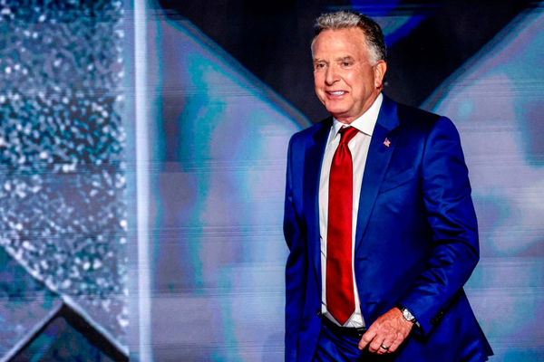 مهیا برای جنگ آماده برای مذاکره/بررسی گمانه‌زنی‌ها در خصوص از سرگیری مذاکرات ایران و آمریکا همزمان با تهدیدهای دونالد ترامپ