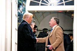 ماندن در پله اول/سیاست خارجی ترامپ در خاورمیانه، برخلاف دیگر نقاط جهان، استمرار سیاست‌‏های دولت بایدن است