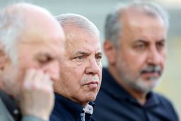 انتقاد تند علی پروین از برنامه‌های تدارکاتی تیم ملی فوتبال