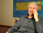 موسیقی جوانش می‌کرد