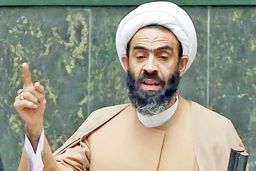 واکنش نماینده مجلس به اظهارات محمدرضا باهنر درباره حجاب: از خون برادر شهیدت خجالت بکش