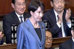 برای اولین بار؛ یک زن نخست وزیر ژاپن شد 