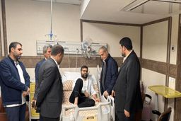 عیادت رئیس‌جمهور و رئیس مجلس از سقاب اصفهانی و فرزندانش