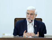 عارف: نقد بازاریان را می‌پذیریم که بازار ثبات داشته باشد