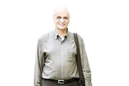 در سوگ شاعر