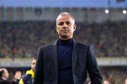  پرسپولیس: مذاکره با جانشین احتمالی کارتال صحت ندارد