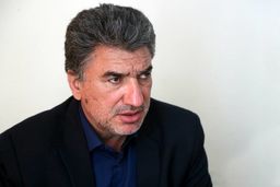 هشدار یک فعال سیاسی درباره پیامک‌های حجاب:  بی‌اعتمادی در جامعه را افزایش خواهد داد