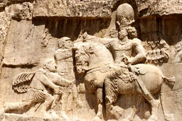 غلبه شاپور اول بر رومیان