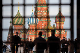 سوغاتی زندگی با کلاسیک‌های روس/«آناکارنینای مشکل‌‏گشا» به ما یادآوری می‌کند که دوباره و چندباره رمان بخوانیم