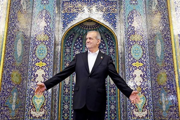 اصلاح آزمایشی حقوق و دستمزد/طرح پایلوت پرداخت حقوق کارکنان دولت در سه دستگاه اجرایی بدون ایجاد زیرساخت اجرا شد