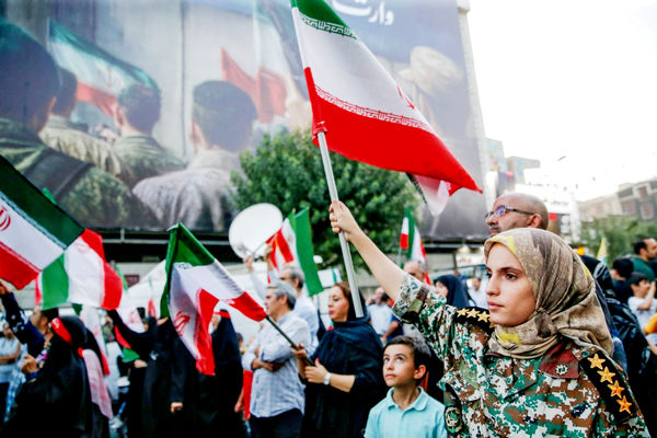 ترکیب برنده همبستگی ملی  و توان نظامی/گفت‌وگو با مهدی معتمدی‌‏مهر درباره رویکرد نیروهای سیاسی در روزهای جنگ