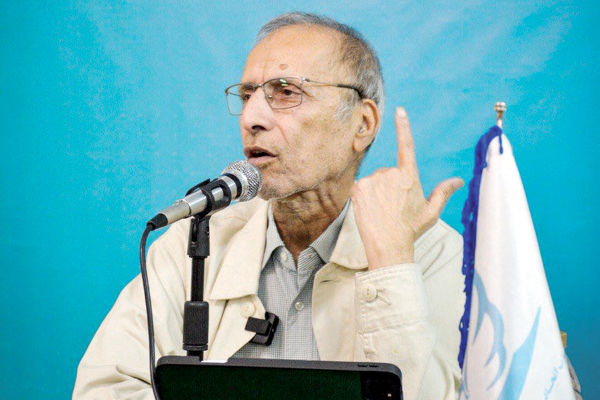 ناتوان از گفت‏‌وگو هستیم/گفتاری از  هادی خانیکی درباره اندیشه پیشرفت و تحولات جدید جامعه ایران و  نقش و جایگاه مجید تهرانیان