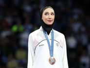 طلایی‌شدن مبینا