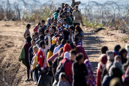 طرح جدید واشنگتن: جریمه مالی تا ۱۰۰۰ دلار روزانه برای مهاجران فاقد مدارک