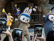 پدیده عروسک لبوبو