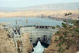 رهاسازی آب از سد سیمره برای نجات کشاورزی و مقابله با آتش در هورالعظیم