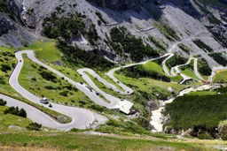 انسداد محور چالوس و آزادراه تهران–شمال در میانه هفته