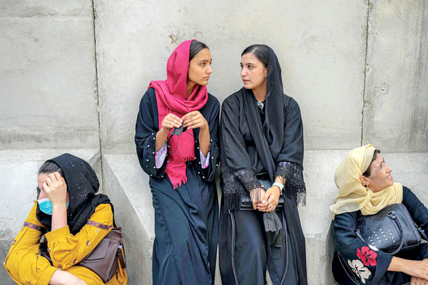 ازدواج اجباری، بی‏‌خانمانی و خودسوزی/گفت‌وگو با 6 زن افغانستانی ردمرز شده درباره شرایط زندگی‌شان در این کشور