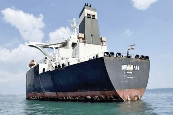 خسارت پشت خسارت/ درباره توقیف نفتکش ایرانی در اندونزی